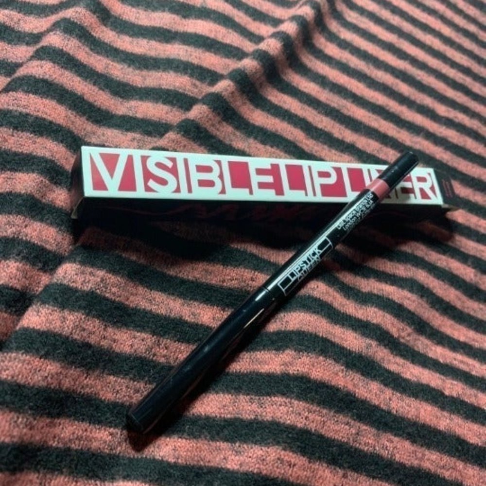 Lipstick Queen Visible Lip Liner in Deep Peony